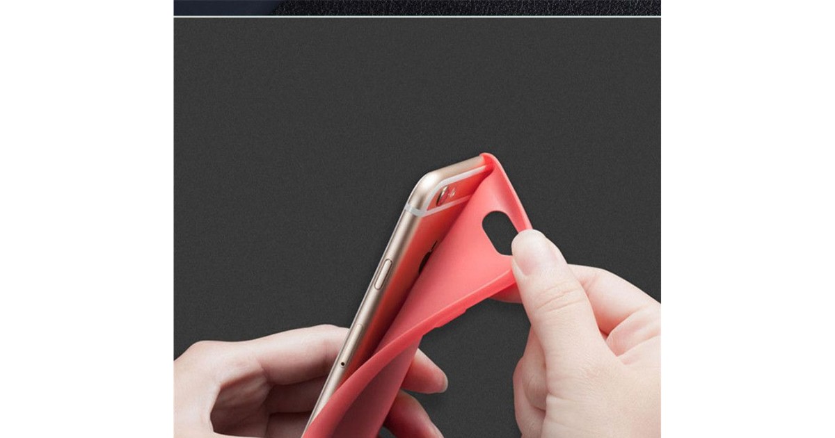 Remove the iPhone Case